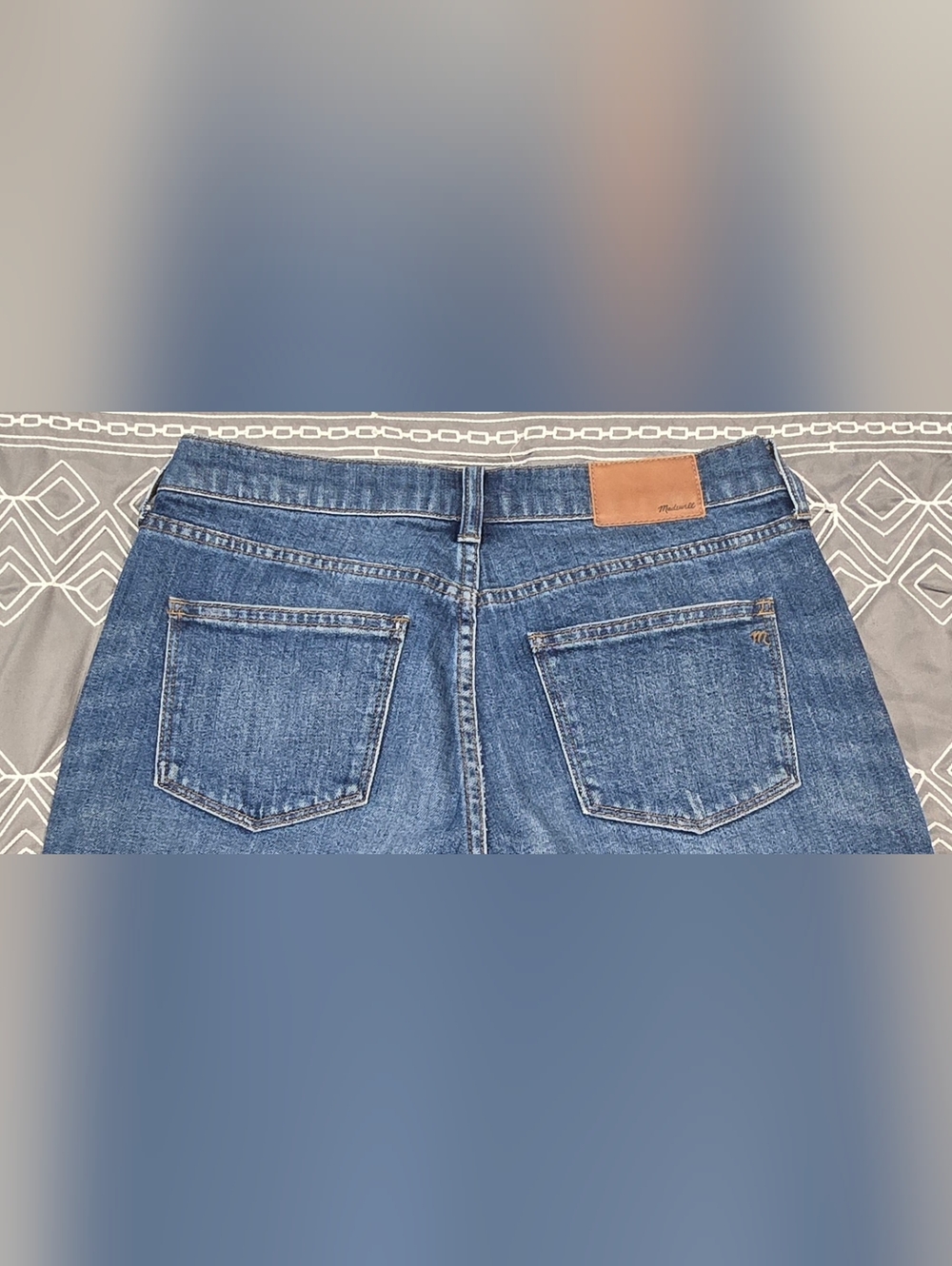 Madewell Distressed The Slim Boyjean Size 26 - Picture 4 of 9